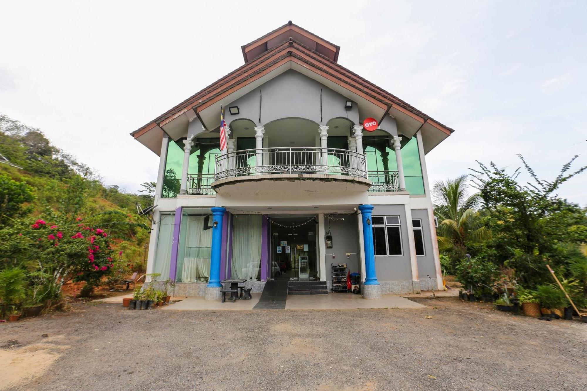 OYO 89933 Nun Hotel Jeli Extérieur photo