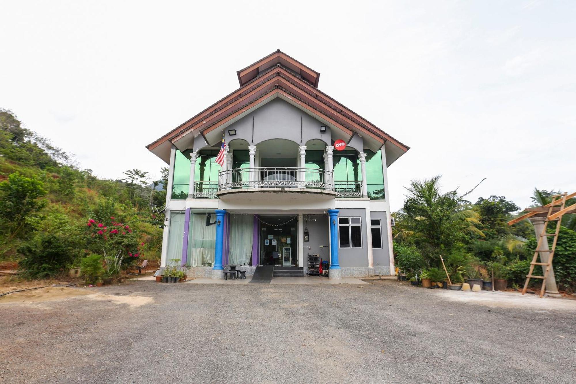 OYO 89933 Nun Hotel Jeli Extérieur photo