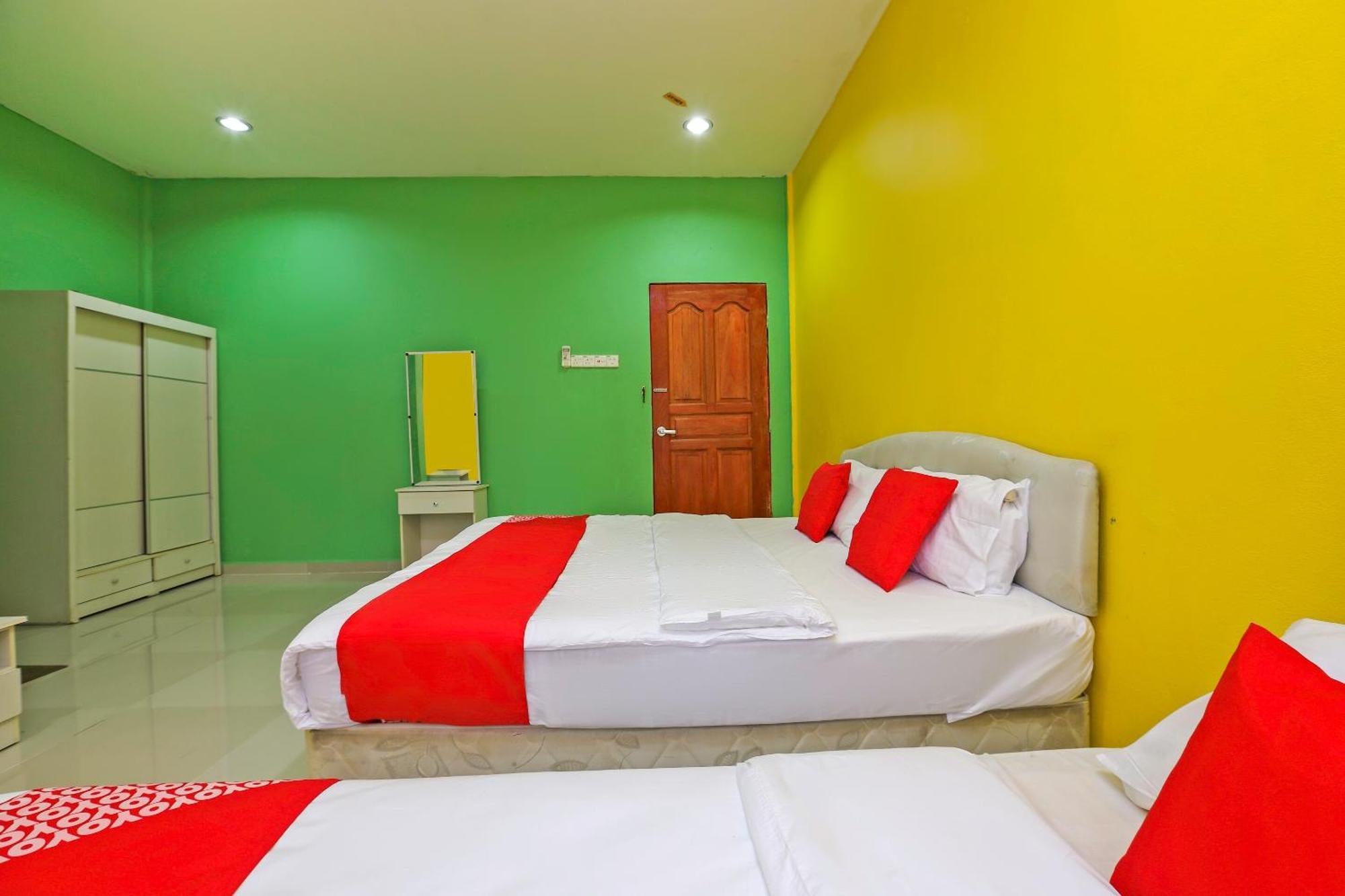 OYO 89933 Nun Hotel Jeli Extérieur photo