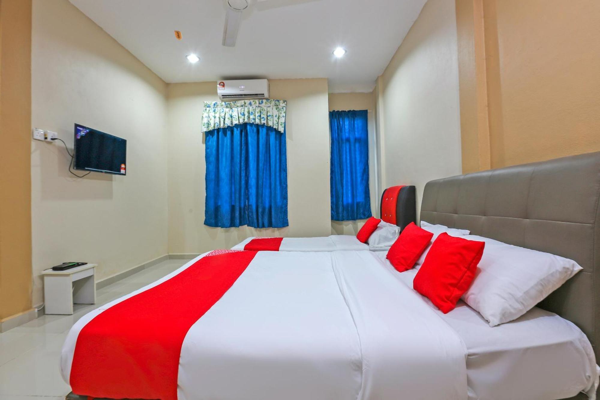 OYO 89933 Nun Hotel Jeli Extérieur photo