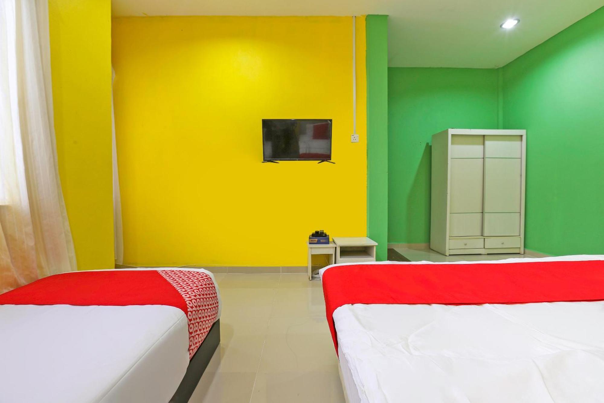 OYO 89933 Nun Hotel Jeli Extérieur photo