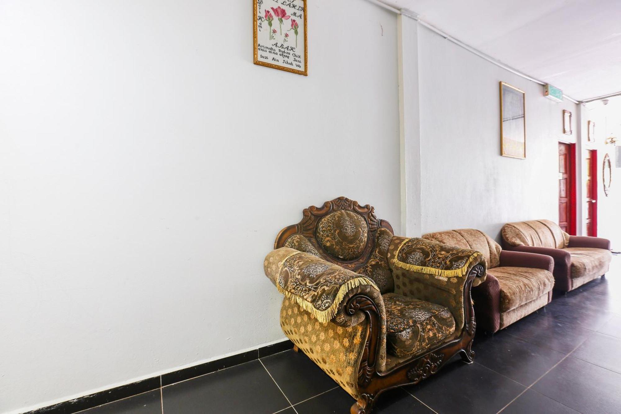 OYO 89933 Nun Hotel Jeli Extérieur photo